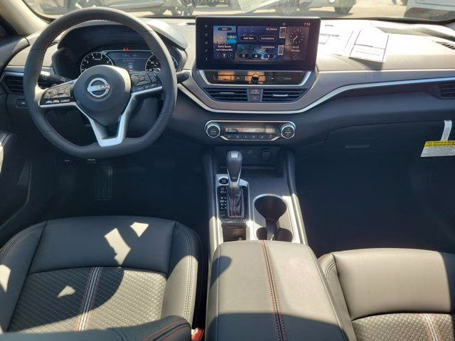 2026 Tactical Grn/Super Black Nissan Altima 2.5 SR FWD Sedan