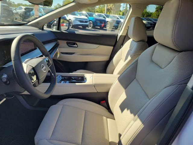 2026 Everest White Pearl Tricoat Nissan Murano SL AWD SUV