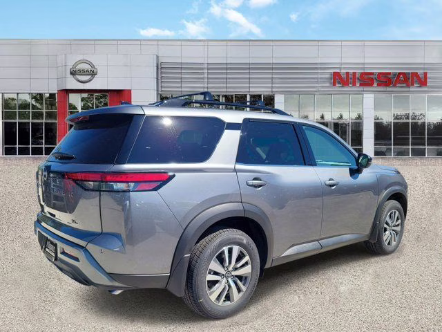 2026 Gun Metallic Nissan Pathfinder SL FWD SUV