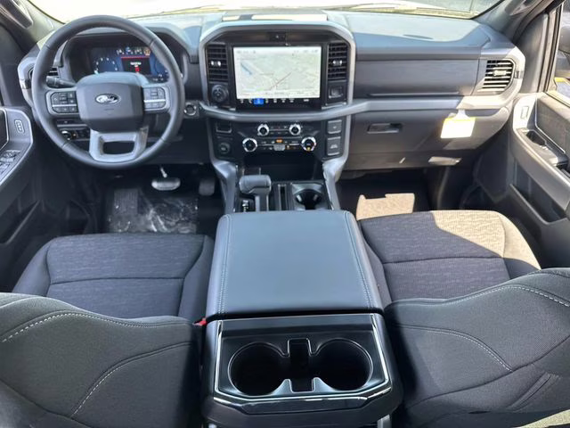 2026 Avalanche Ford F-150 XLT RWD Truck