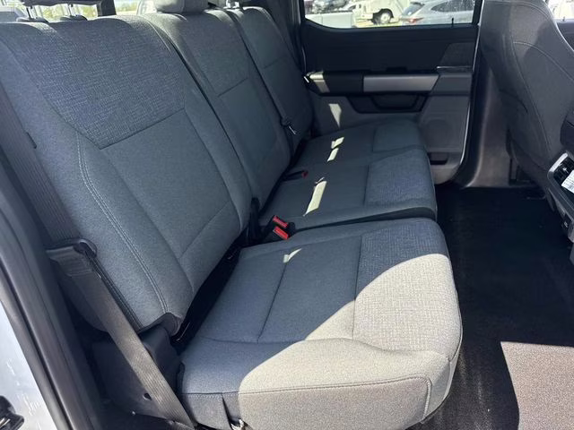 2026 Oxford White Ford F-150 XLT 4X4 Truck