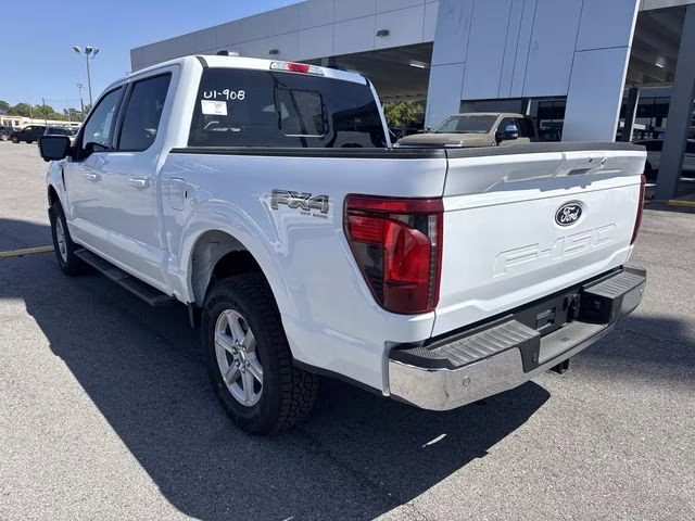 2026 Oxford White Ford F-150 XLT 4X4 Truck