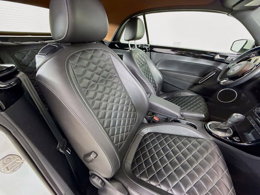 2019 Pure White Volkswagen Beetle Convertible 2.0T Final Edition SEL FWD Convertible