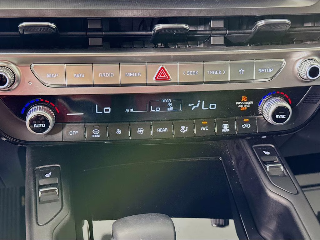 2025 Everlasting Silver Kia Telluride S FWD SUV