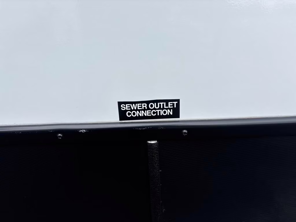 2025 White Prime Time Tracer 250BH Trailer