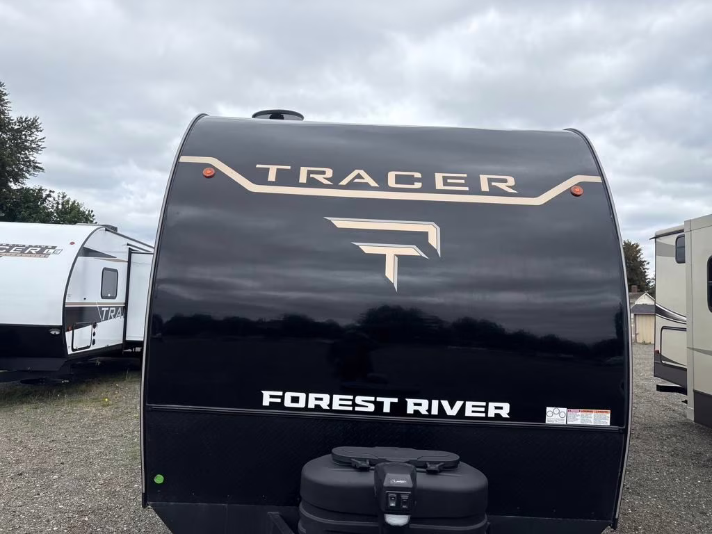 2025 White Prime Time Tracer 250BH Trailer