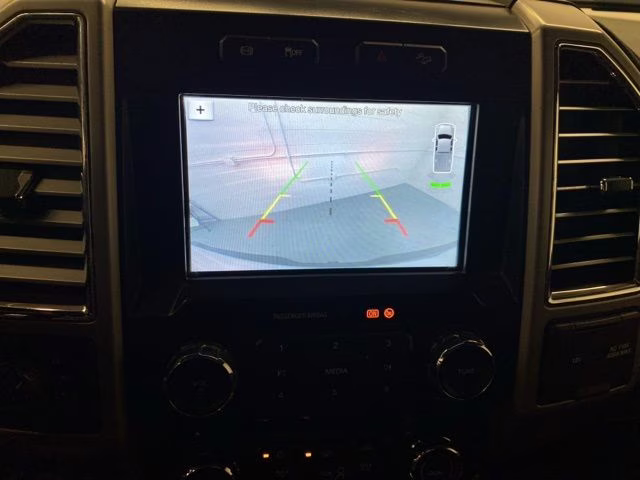 2017 Ingot Silver Metallic Ford Super Duty F-250 SRW Lariat 4X4 Truck