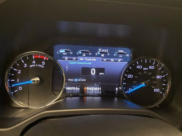 2017 Ingot Silver Metallic Ford Super Duty F-250 SRW Lariat 4X4 Truck