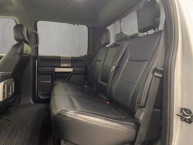 2017 Ingot Silver Metallic Ford Super Duty F-250 SRW Lariat 4X4 Truck