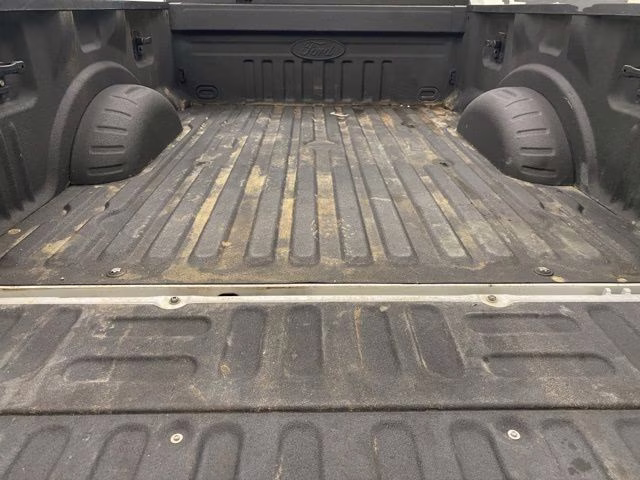 2017 Ingot Silver Metallic Ford Super Duty F-250 SRW Lariat 4X4 Truck