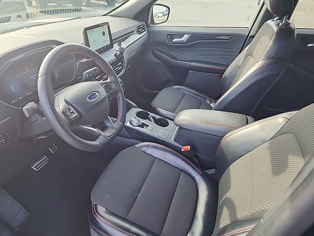 2024 rock metallic Ford Escape ST-Line AWD SUV