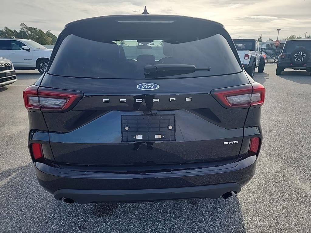 2024 rock metallic Ford Escape ST-Line AWD SUV