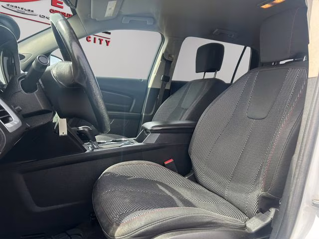 2017 Summit White GMC Terrain SLE-2 FWD SUV