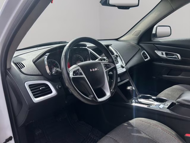 2017 Summit White GMC Terrain SLE-2 FWD SUV