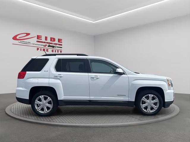 2017 Summit White GMC Terrain SLE-2 FWD SUV