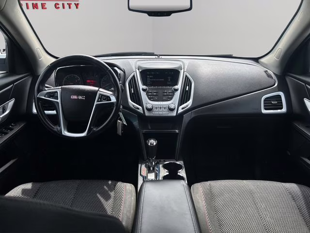 2017 Summit White GMC Terrain SLE-2 FWD SUV