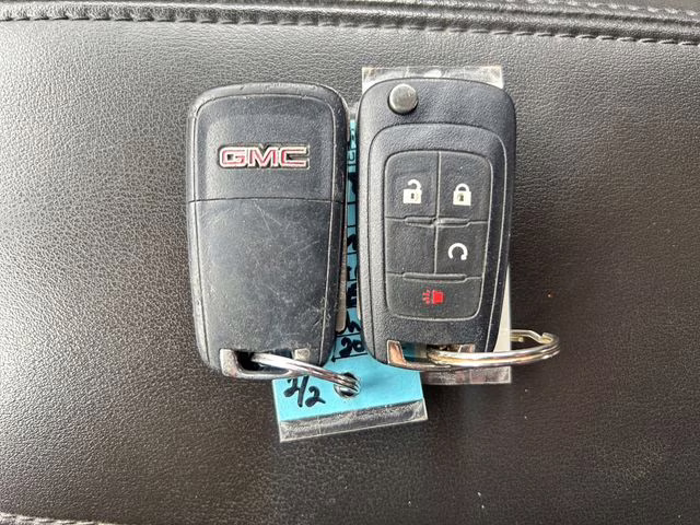 2017 Summit White GMC Terrain SLE-2 FWD SUV