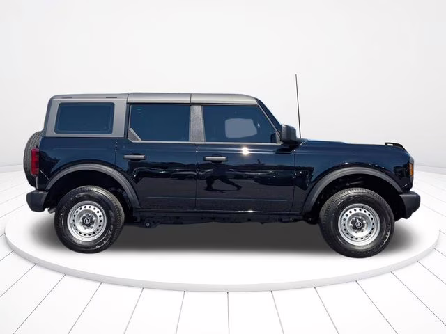 2025 Shadow Black Ford Bronco Base 4X4 SUV