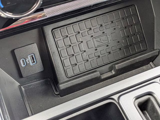 2023 Blue Metallic Ford F-150 Lariat 4X4 Truck