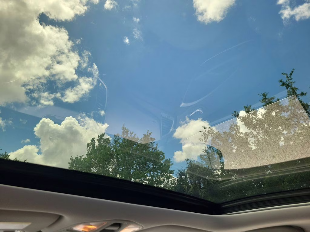 2018 Circuit Silver Hyundai Santa Fe XL Limited Ultimate FWD SUV