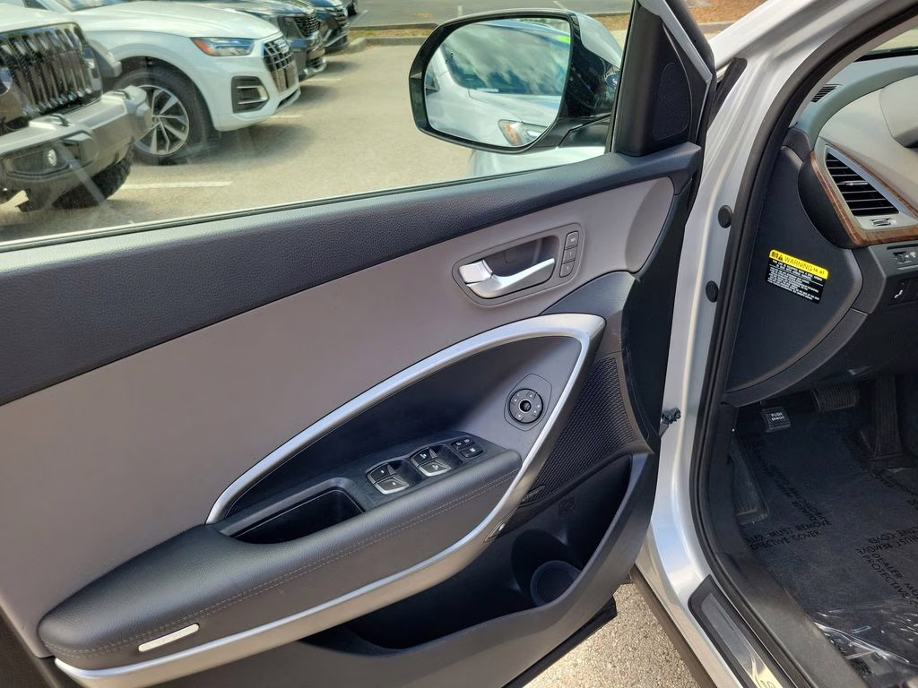 2018 Circuit Silver Hyundai Santa Fe XL Limited Ultimate FWD SUV