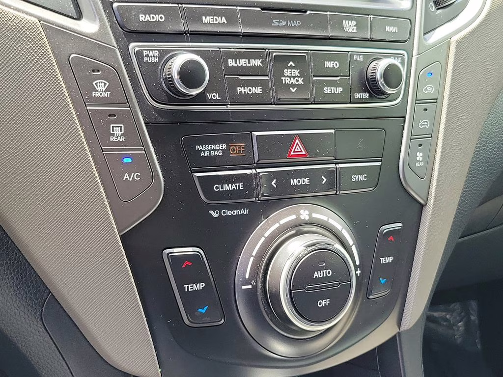 2018 Circuit Silver Hyundai Santa Fe XL Limited Ultimate FWD SUV