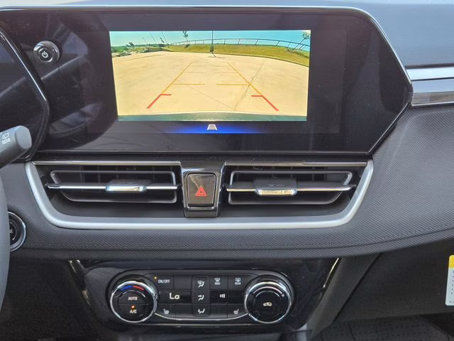 2026 Summit White Chevrolet Trailblazer LT FWD SUV