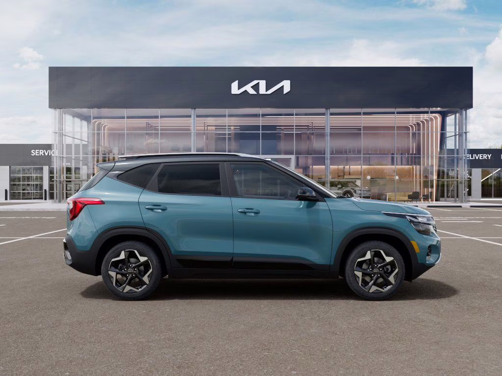 2026 Pluton Blue/Black Roof Kia Seltos S FWD SUV