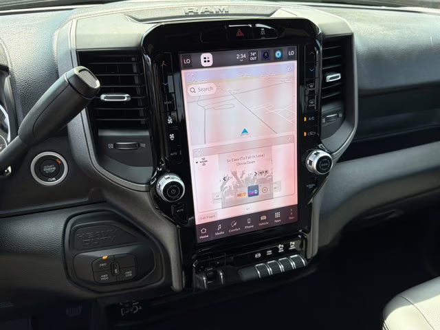 2026 Bright White Clearcoat Ram 2500 Tradesman 4X4 Truck