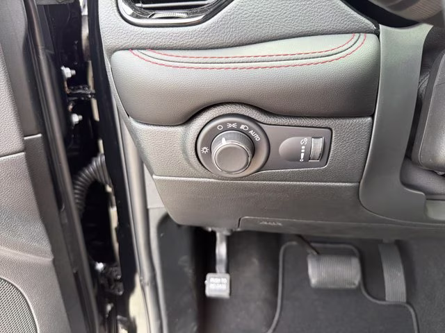 2026 DB Black Clearcoat Dodge Durango GT RWD SUV
