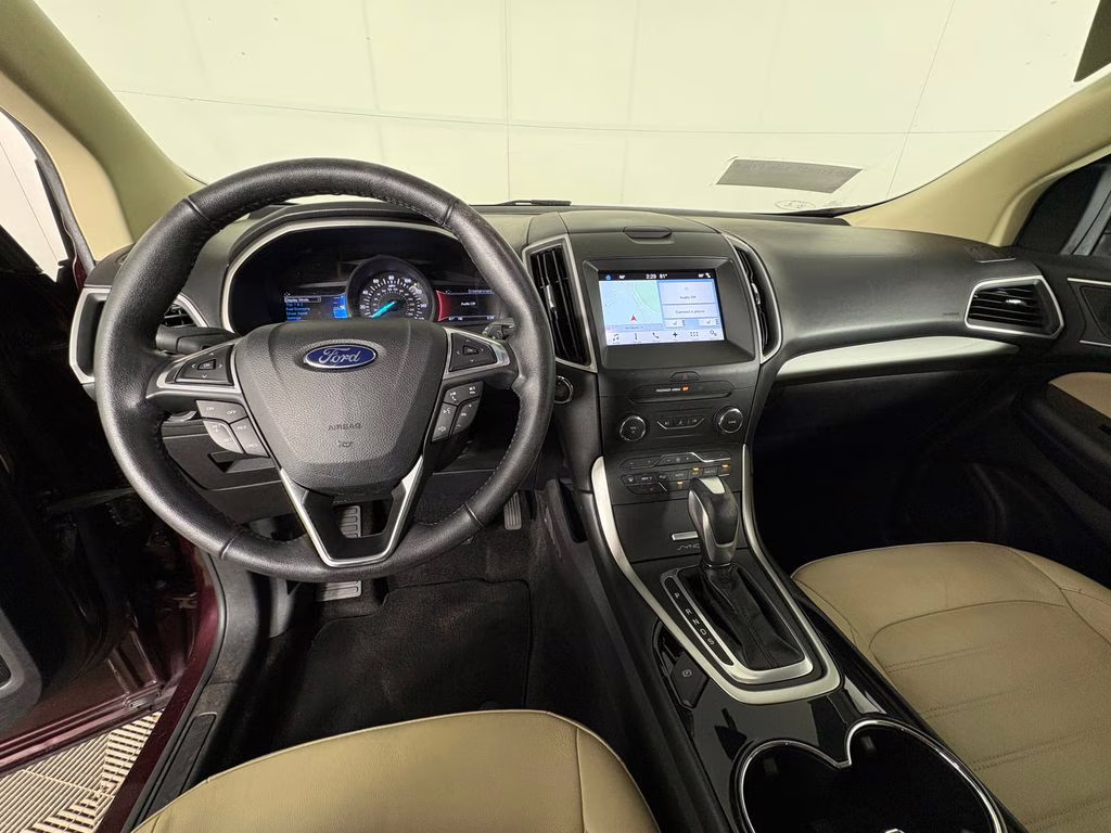 2017 Burgundy Ford Edge SEL FWD SUV