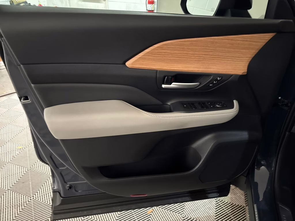 2026 Storm Cloud Toyota Grand Highlander Limited FWD SUV