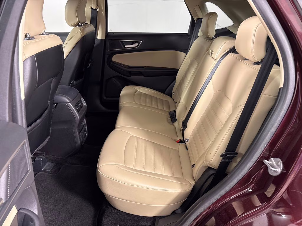 2017 Burgundy Ford Edge SEL FWD SUV