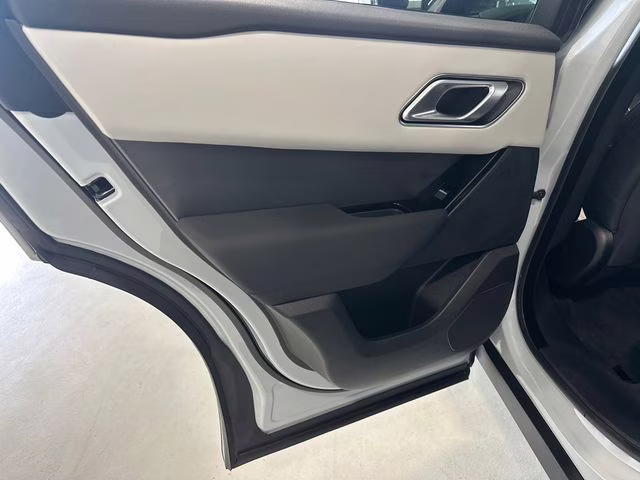 2025 Arroios Grey Metallic Land Rover Range Rover Velar Dynamic SE AWD SUV