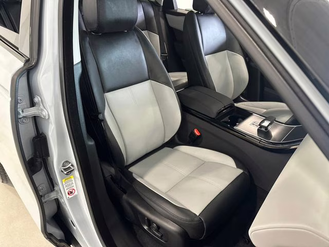 2025 Arroios Grey Metallic Land Rover Range Rover Velar Dynamic SE AWD SUV