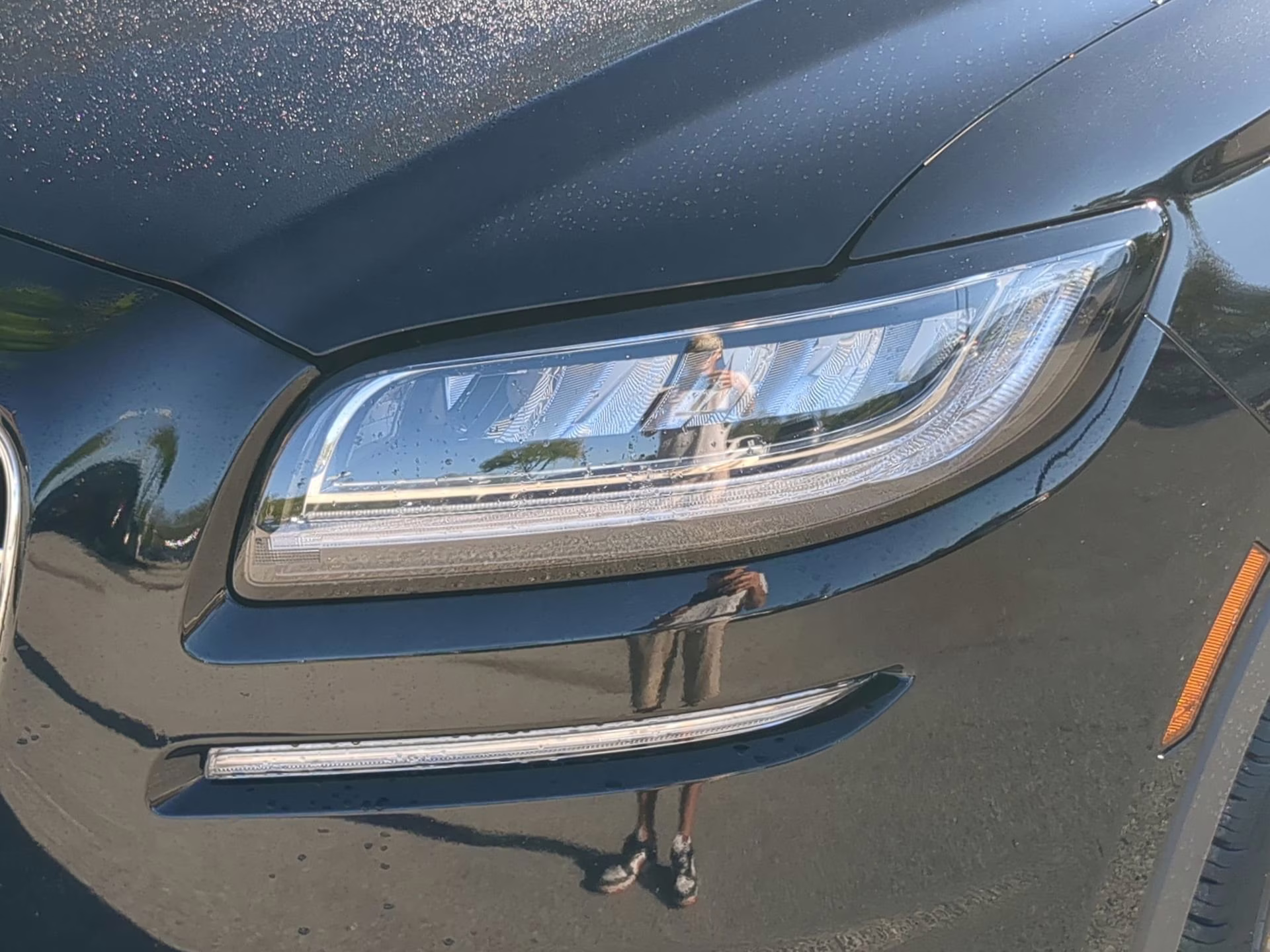 2023 Infinite Black Metallic Clearcoat Lincoln Nautilus Reserve AWD SUV