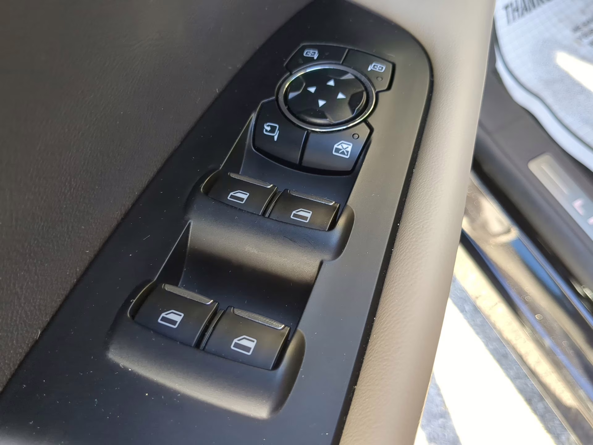 2023 Infinite Black Metallic Clearcoat Lincoln Nautilus Reserve AWD SUV