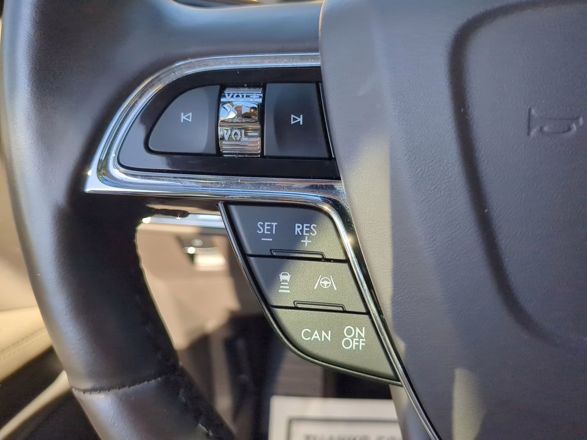 2023 Infinite Black Metallic Clearcoat Lincoln Nautilus Reserve AWD SUV