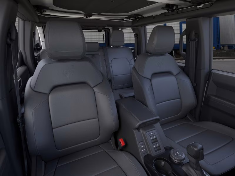 2026 Oxford White Ford Bronco Outer Banks 4X4 Convertible