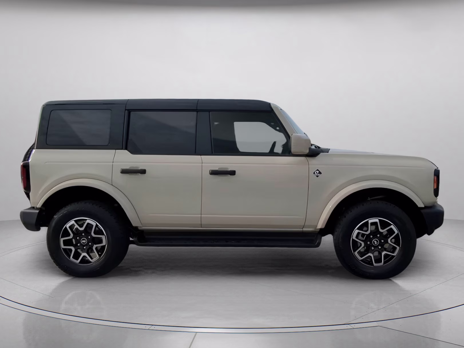 2026 Beige Ford Bronco Outer Banks 4X4 Convertible