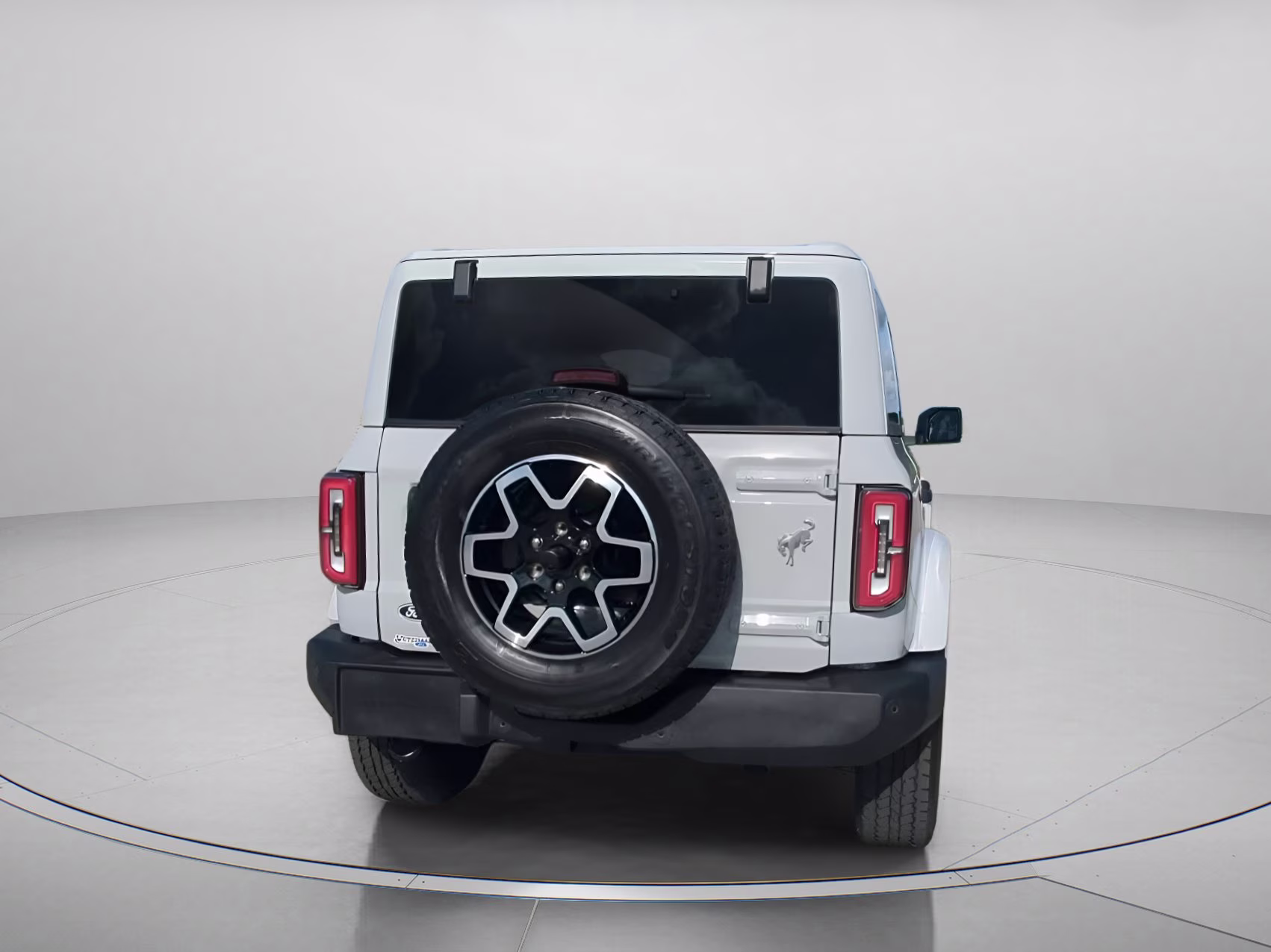 2026 Avalanche Gray Ford Bronco Outer Banks 4X4 Convertible