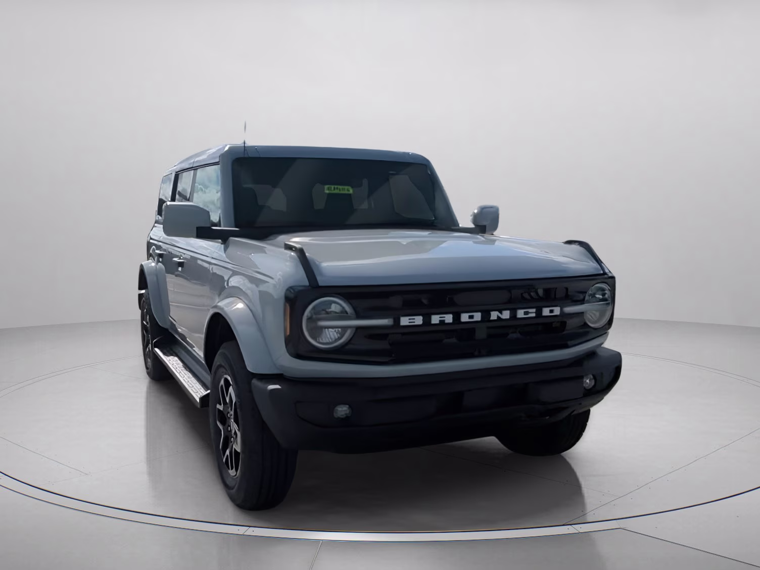 2026 Avalanche Gray Ford Bronco Outer Banks 4X4 Convertible