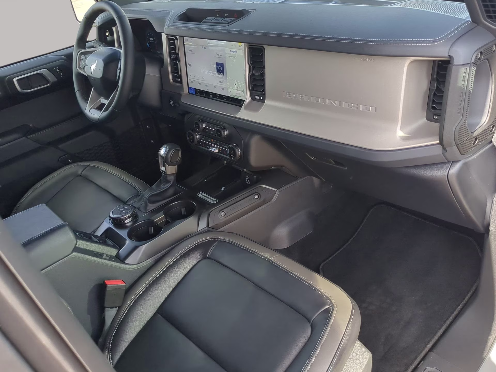 2026 Avalanche Gray Ford Bronco Outer Banks 4X4 Convertible
