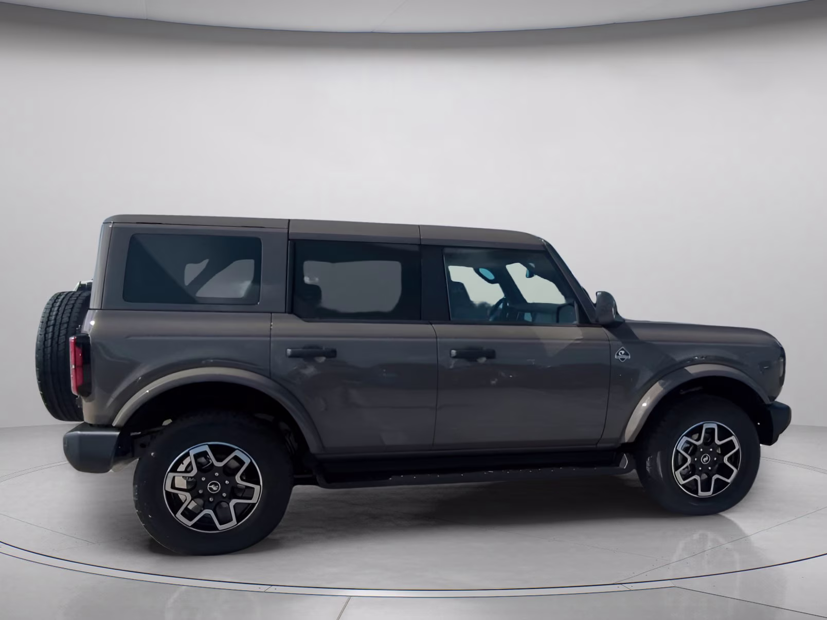 2026 Marsh Gray Ford Bronco Outer Banks 4X4 Convertible