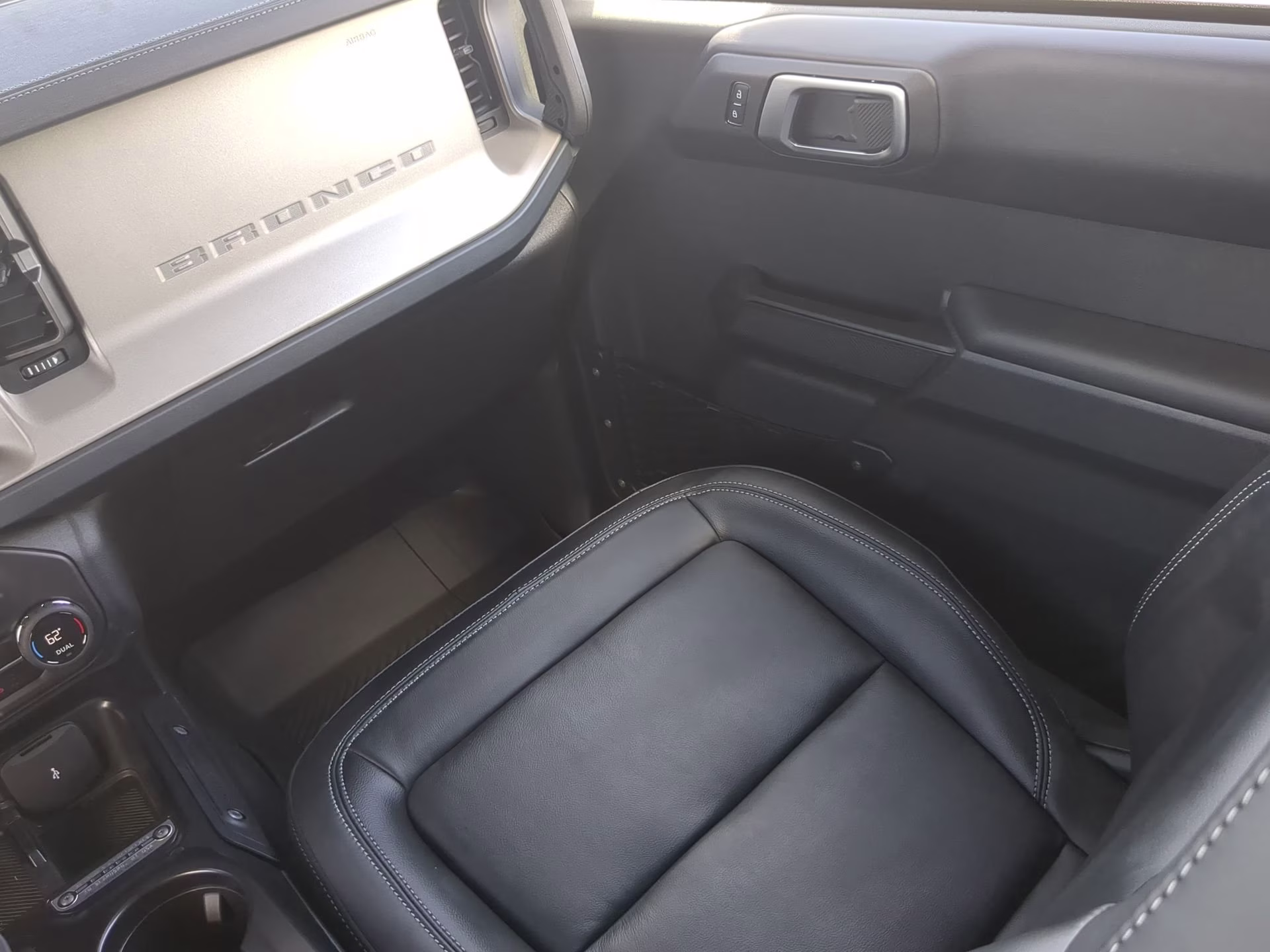 2026 Marsh Gray Ford Bronco Outer Banks 4X4 Convertible
