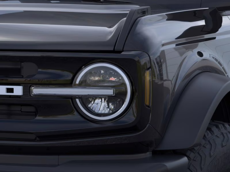 2026 Shadow Black Ford Bronco Outer Banks 4X4 Convertible