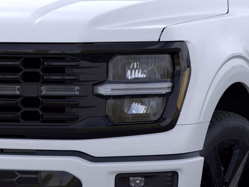2026 Oxford White Ford F-150 STX Crew Cab Pickup 4X4 Truck