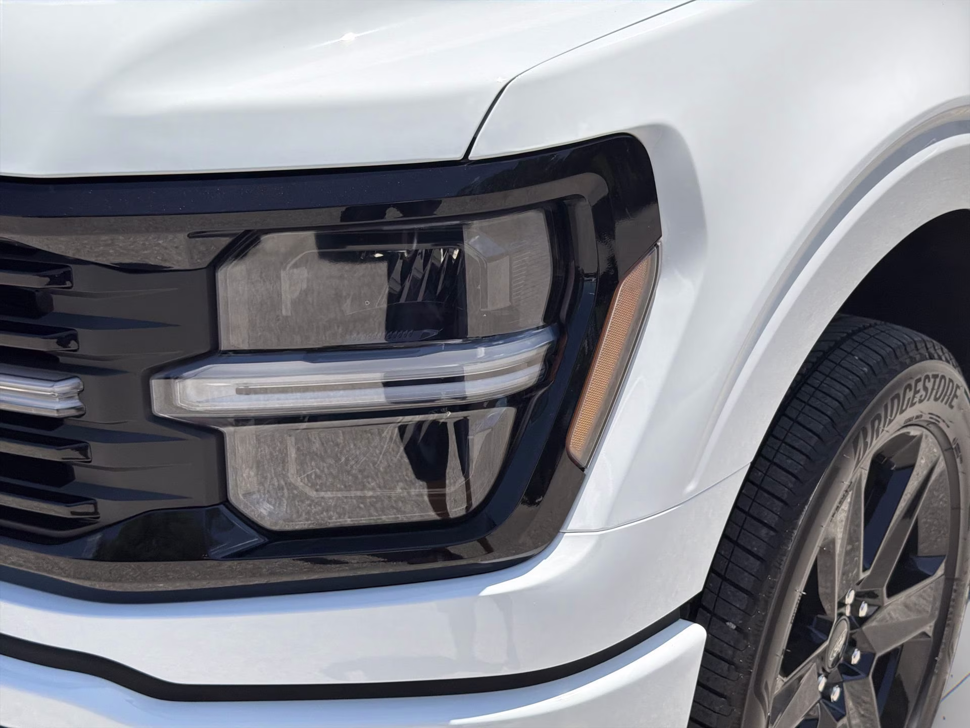 2026 Oxford White Ford F-150 STX Crew Cab Pickup 4X4 Truck