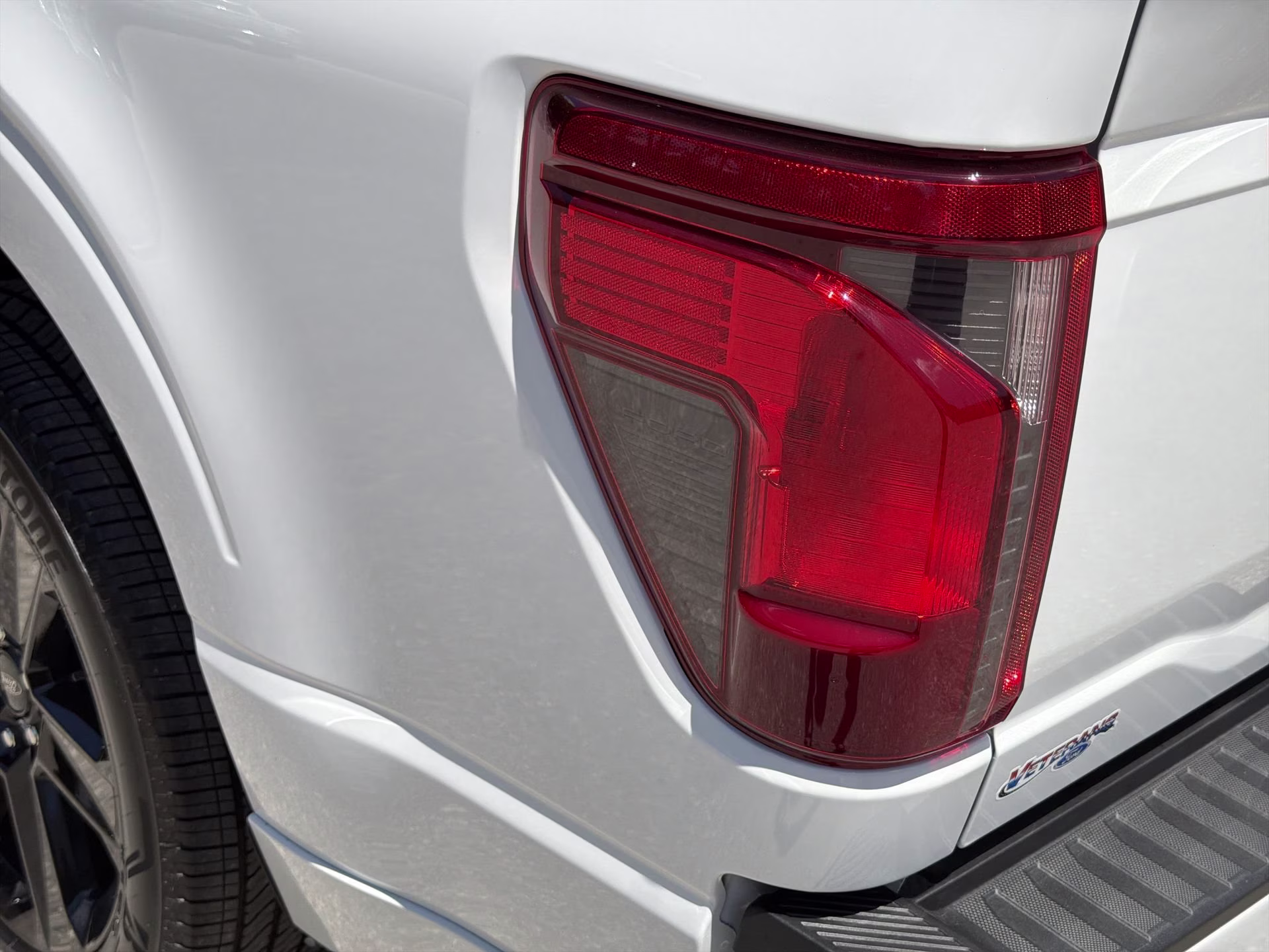 2026 Oxford White Ford F-150 STX Crew Cab Pickup 4X4 Truck