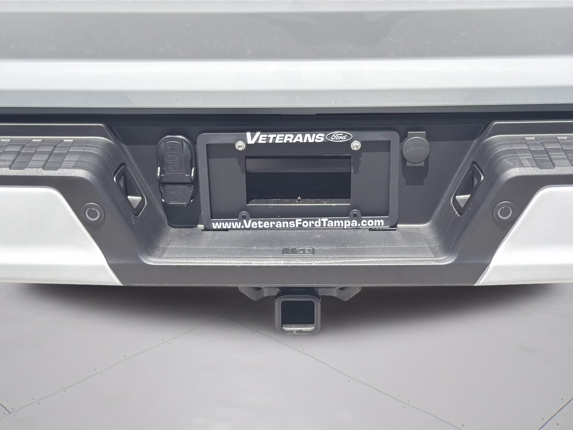 2026 Oxford White Ford F-150 STX Crew Cab Pickup 4X4 Truck